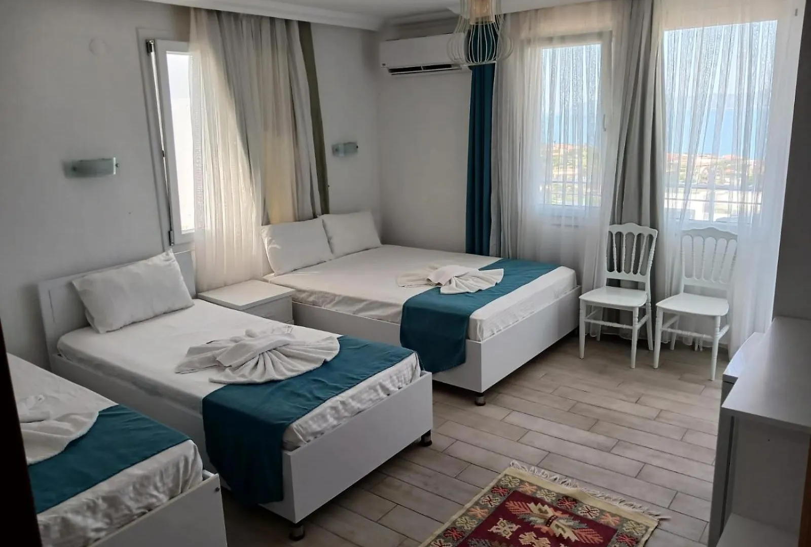 Huzur Hotel Siğacık Türkiye
